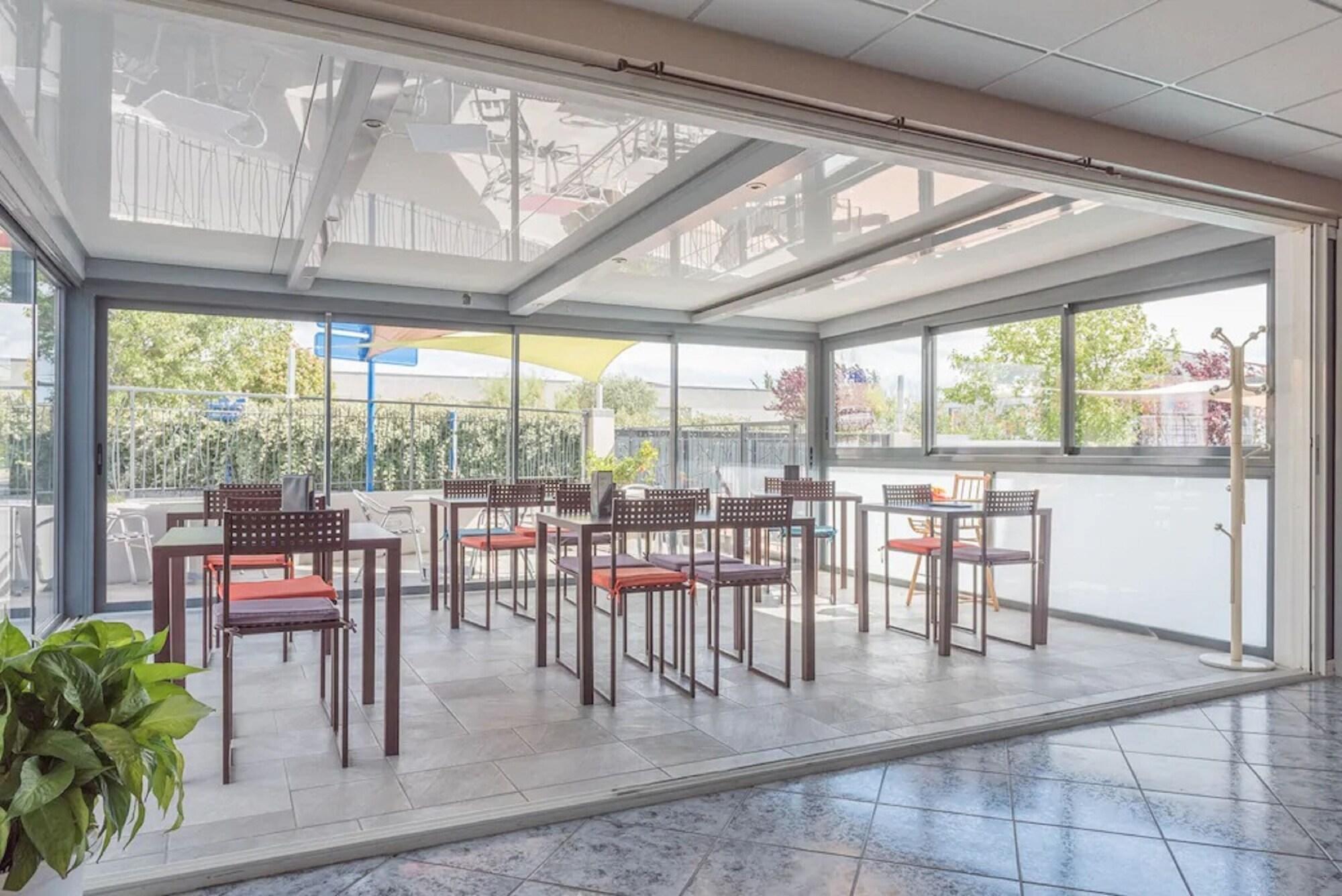 Sure Hotel By Best Western Beziers Le Monestie Boujan-sur-Libron Exterior foto